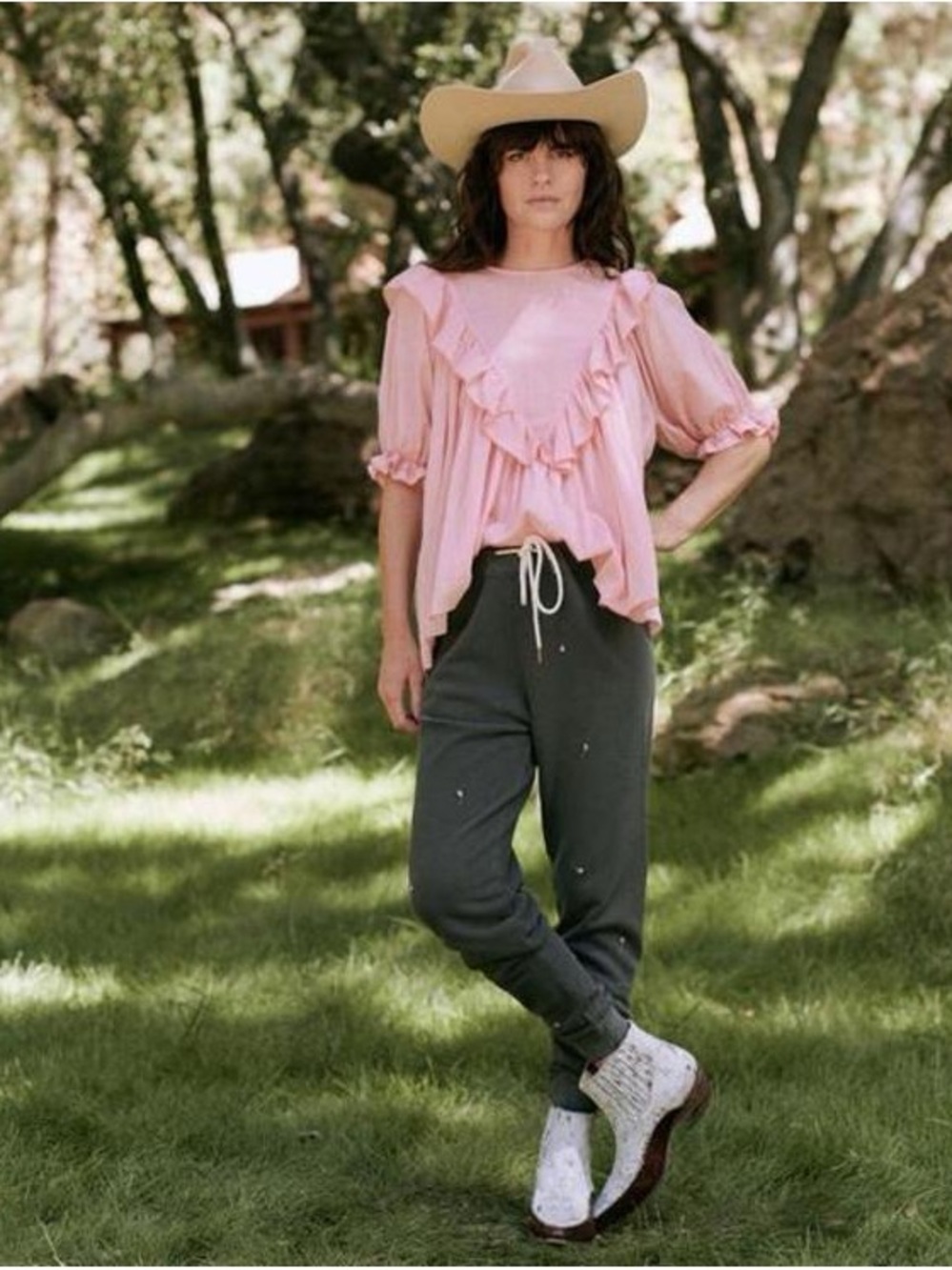 THE GREAT. Pink Ruffle Puff-Sleeve Blouse. Boho. Cottage Core. Coastal Cowgirl. - Picture 3 of 12